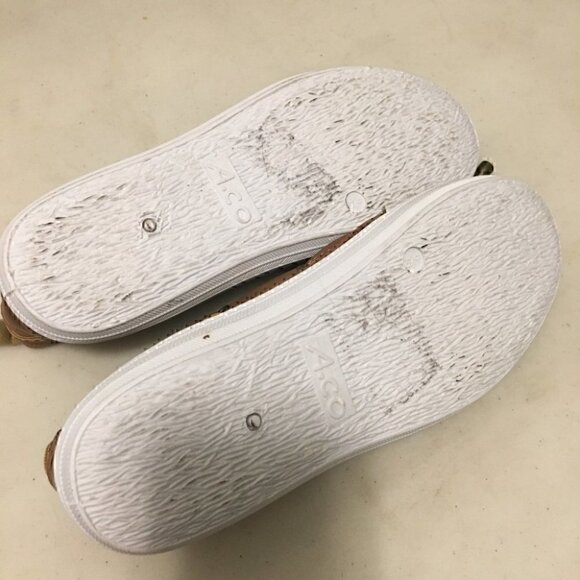 A. Co Brown Boat Shoes Size 6 - Picture 5 of 6